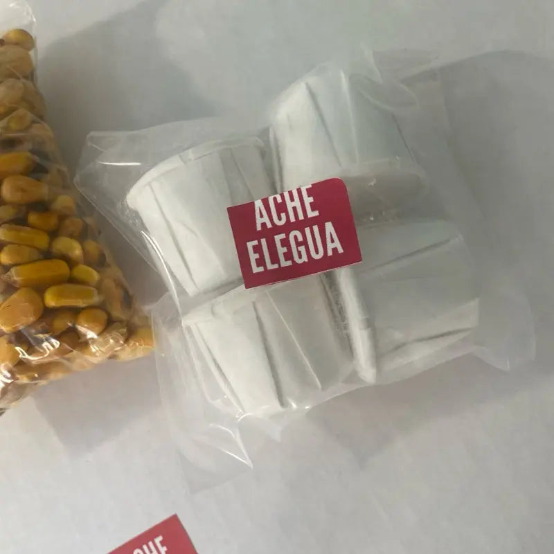 Set para Atender a Elegua- Cascarilla, Maiz Tostado y Jutia/Pescado Ahumado.